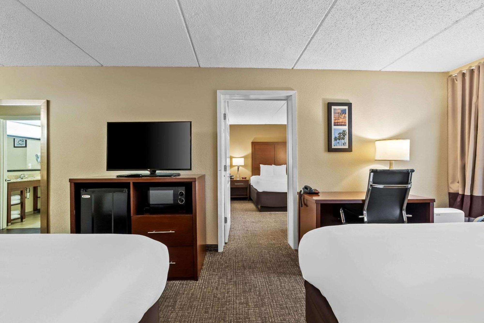 Comfort Inn & Suites Panama City - St Andrew Экстерьер фото