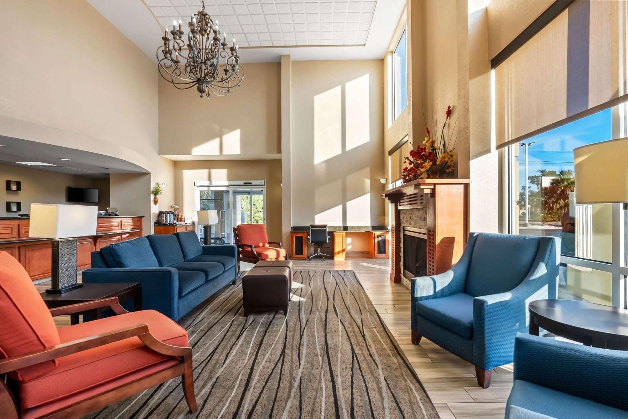 Comfort Inn & Suites Panama City - St Andrew Экстерьер фото